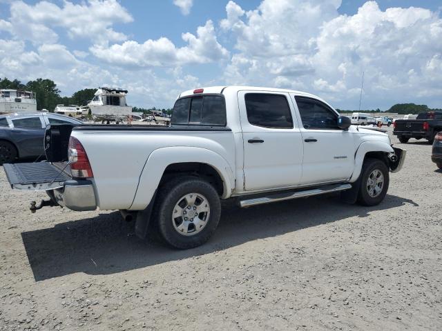 Photo 3 from auction – 2011 TOYOTA TACOMA DOU with VIN 3TMLU4EN5BM057274