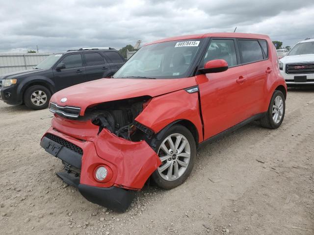 KIA SOUL + 2018 с VIN KNDJP3A52J7602709 - Снимка от търг
