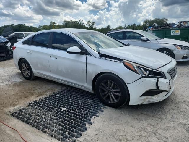 Photo 4 from auction – 2017 HYUNDAI SONATA SE with VIN 5NPE24AF2HH552768