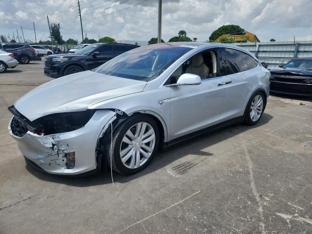 TESLA MODEL X 2016 with VIN 5YJXCAE24GF004313 - Photo from auction