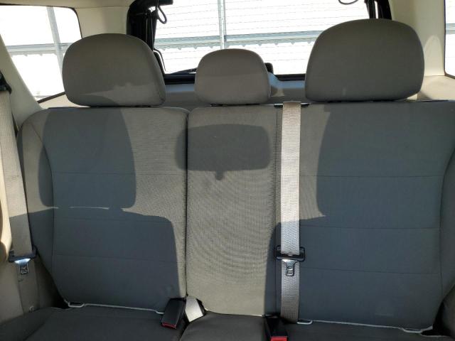 Photo 10 from auction – 2010 FORD ESCAPE XLS with VIN 1FMCU0C79AKB18754