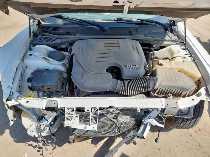 Photo 11 from auction – 2016 DODGE CHALLENGER with VIN 2C3CDZAG8GH239937