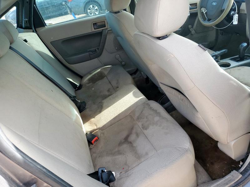 Photo 10 from auction – 2011 FORD FOCUS S with VIN 1FAHP3EN4BW141843