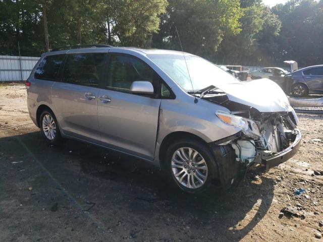 Photo 4 from auction – 2013 TOYOTA SIENNA XLE with VIN 5TDYK3DC0DS361458