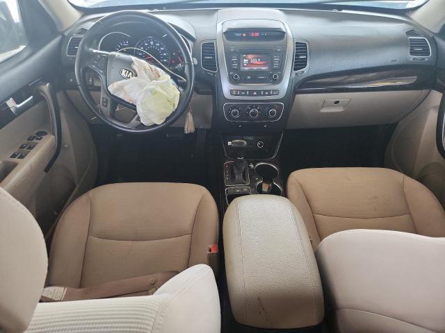 Photo 8 from auction – 2015 KIA SORENTO LX with VIN 5XYKT3A63FG601362