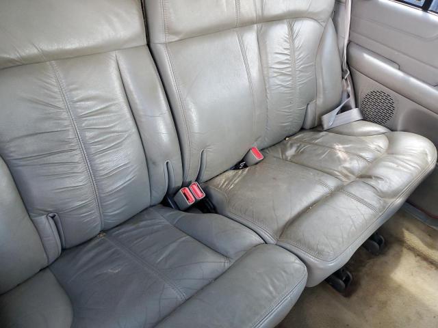 Photo 11 from auction – 2000 CHEVROLET BLAZER with VIN 1GNCS13W9Y2393839