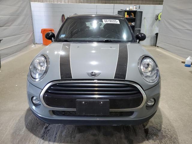 Photo 5 from auction – 2016 MINI COOPER with VIN WMWXU1C57G2A93971