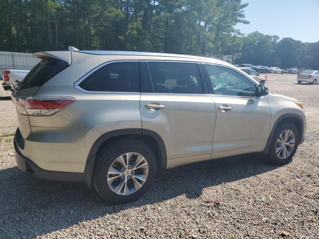 Photo 3 from auction – 2015 TOYOTA HIGHLANDER with VIN 5TDKKRFH3FS075950