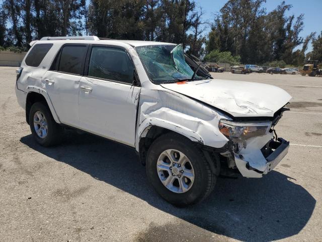 Photo 4 from auction – 2017 TOYOTA 4RUNNER SR with VIN JTEBU5JRXH5481263