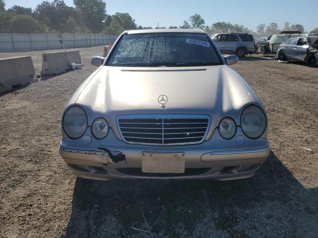 Photo 5 from auction – 2000 MERCEDES-BENZ E 320 4MAT with VIN WDBJF82J5YX037070