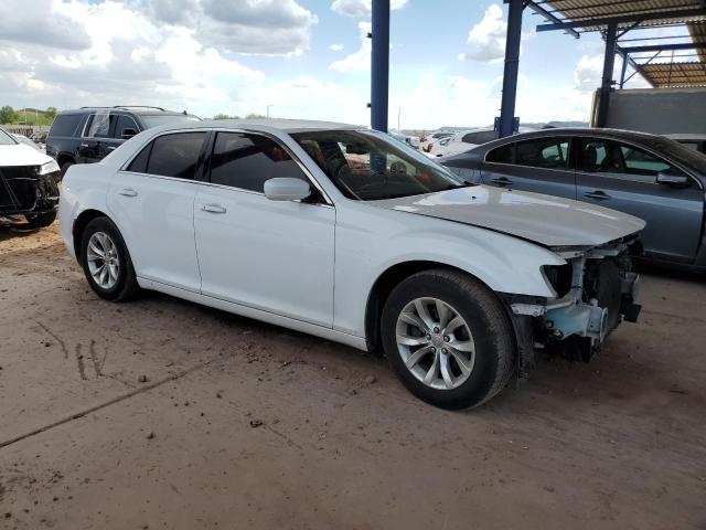 Photo 4 from auction – 2015 CHRYSLER 300 LIMITE with VIN 2C3CCAAG1FH867759