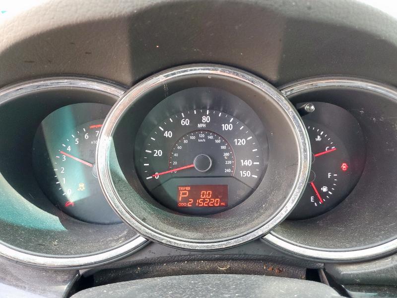 Photo 9 from auction – 2012 KIA SORENTO BA with VIN 5XYKT3A62CG302568