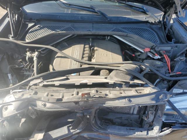 Photo 11 from auction – 2015 BMW X5 XDRIVE3 with VIN 5UXKR0C52F0P02298