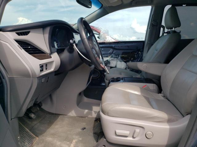 Photo 7 from auction – 2017 TOYOTA SIENNA XLE with VIN 5TDYZ3DC0HS836012