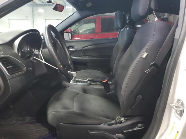 Photo 7 from auction – 2014 CHRYSLER 200 LX with VIN 1C3CCBAB9EN210143