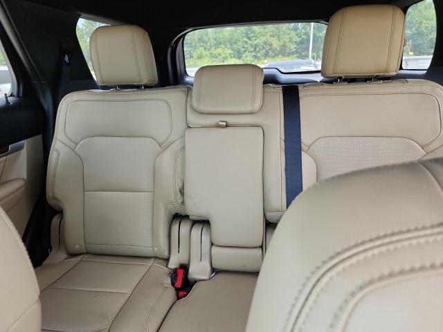 Photo 10 from auction – 2016 FORD EXPLORER L with VIN 1FM5K7F84GGB09709