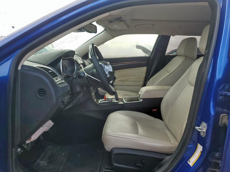 Photo 7 from auction – 2018 CHRYSLER 300 LIMITE with VIN 2C3CCAEGXJH257913