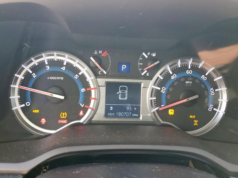 Photo 9 from auction – 2018 TOYOTA 4RUNNER SR with VIN JTEBU5JR8J5555365