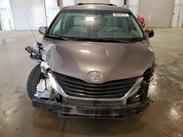 Photo 5 from auction – 2012 TOYOTA SIENNA LE with VIN 5TDKK3DC8CS256316