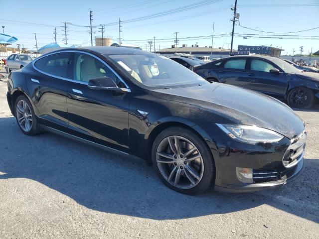 Photo 4 from auction – 2013 TESLA MODEL S with VIN 5YJSA1CG5DFP11270
