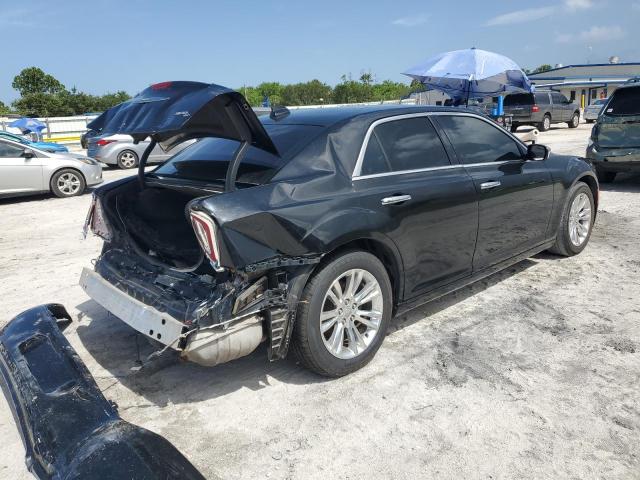 Photo 3 from auction – 2017 CHRYSLER 300C with VIN 2C3CCAEG8HH549778