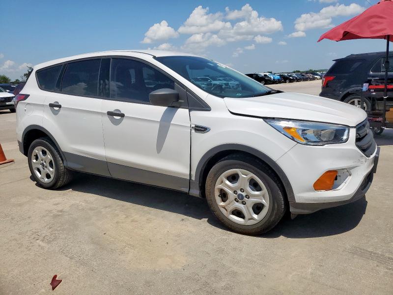 Photo 4 from auction – 2017 FORD ESCAPE S with VIN 1FMCU0F75HUA68378