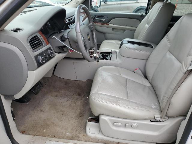 Photo 7 from auction – 2011 CHEVROLET SUBURBAN K with VIN 1GNSKKE30BR195010
