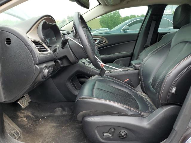 Photo 7 from auction – 2016 CHRYSLER 200 C with VIN 1C3CCCEG0GN100578