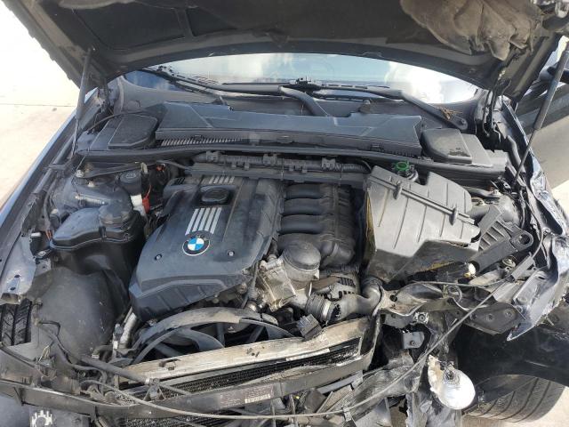 Photo 11 from auction – 2007 BMW 328 IT with VIN WBAVS13587FX15304