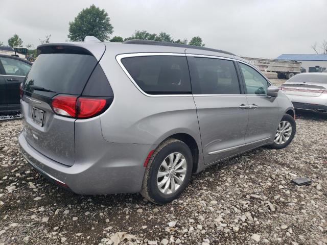 Photo 3 from auction – 2017 CHRYSLER PACIFICA T with VIN 2C4RC1BG3HR524503