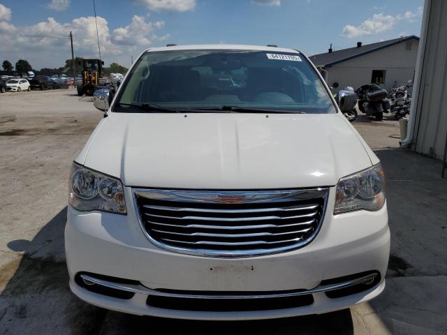 Photo 5 from auction – 2015 CHRYSLER TOWN & COU with VIN 2C4RC1CG1FR618391