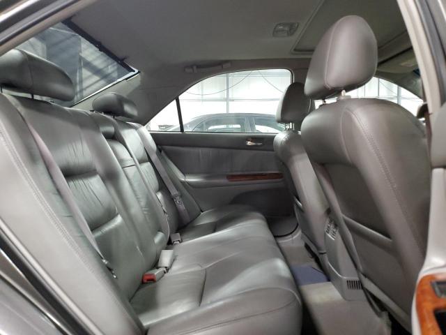 Photo 10 from auction – 2002 TOYOTA CAMRY LE with VIN 4T1BF30KX2U504248