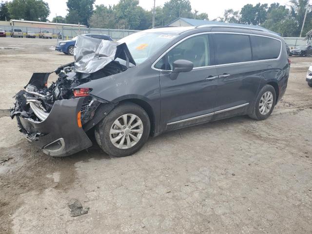 CHRYSLER PACIFICA T 2019 with VIN 2C4RC1BG6KR731877 - Photo from auction