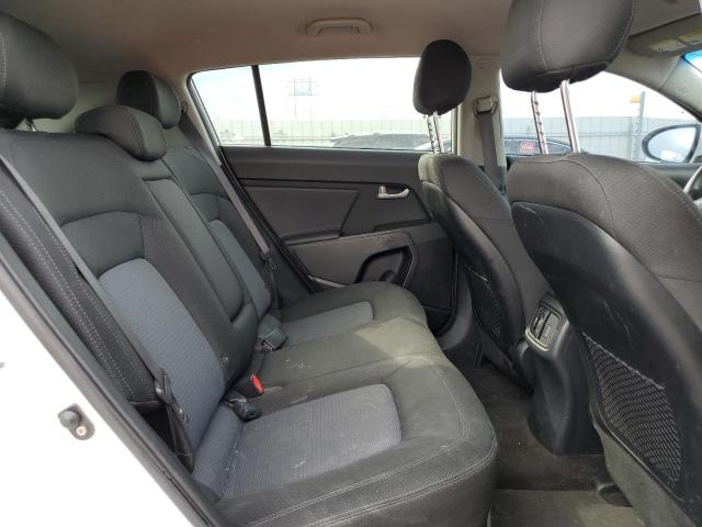 Photo 11 from auction – 2015 KIA SPORTAGE L with VIN KNDPBCAC5F7767331