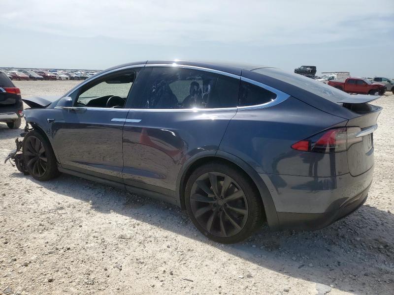 Photo 2 from auction – 2020 TESLA MODEL X with VIN 5YJXCBE25LF305236