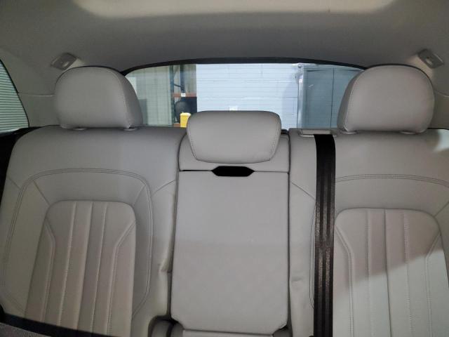 Photo 10 from auction – 2023 AUDI Q5 PREMIUM with VIN WA1EAAFYXP2018536