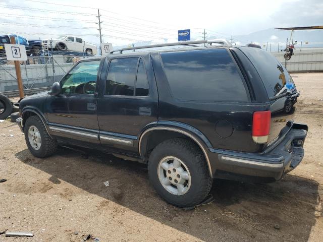Photo 2 from auction – 1998 CHEVROLET BLAZER with VIN 1GNDT13W2W2225782
