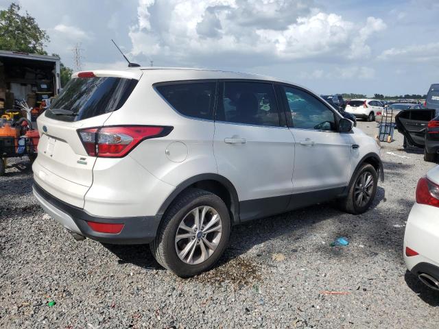 Photo 3 from auction – 2017 FORD ESCAPE SE with VIN 1FMCU0GD9HUE38574