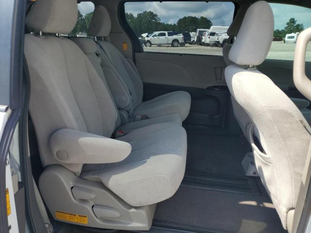Photo 11 from auction – 2014 TOYOTA SIENNA LE with VIN 5TDKK3DCXES445309