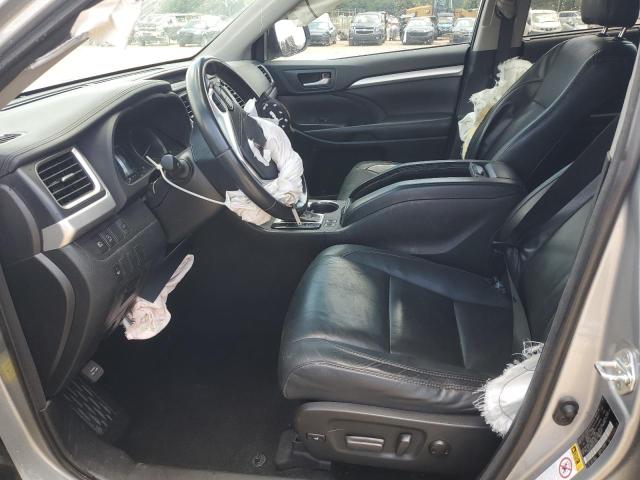 Photo 7 from auction – 2017 TOYOTA HIGHLANDER with VIN 5TDKZRFH4HS523448