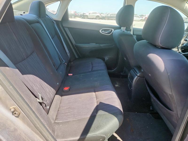 Photo 10 from auction – 2017 NISSAN SENTRA S with VIN 3N1AB7AP9HY334485