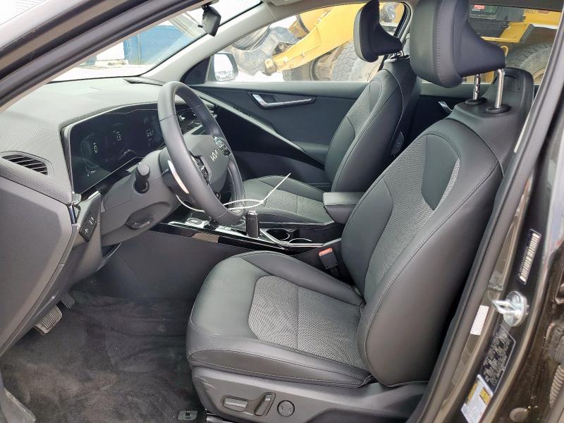 Photo 7 from auction – 2024 KIA NIRO EX with VIN KNDCR3LEXR5133604