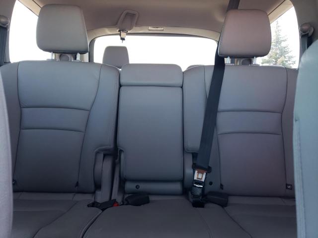 Photo 10 from auction – 2017 HONDA PILOT TOUR with VIN 5FNYF6H96HB090064