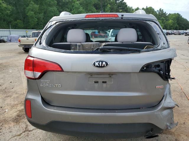 Photo 6 from auction – 2015 KIA SORENTO LX with VIN 5XYKT4A77FG586945