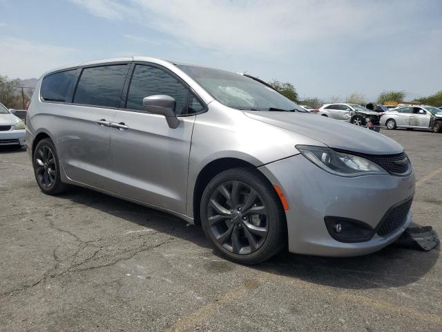 Photo 4 from auction – 2019 CHRYSLER PACIFICA T with VIN 2C4RC1FG6KR653191