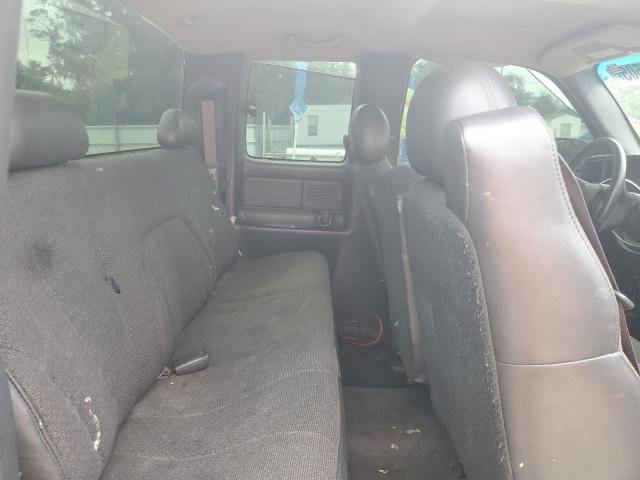 Photo 10 from auction – 1999 CHEVROLET SILVERADO with VIN 2GCEC19V3X1266077