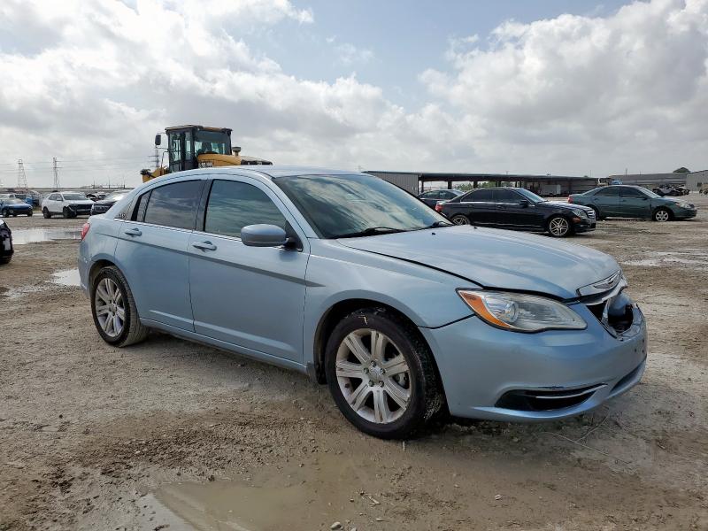 Photo 4 from auction – 2013 CHRYSLER 200 TOURIN with VIN 1C3CCBBB6DN513099