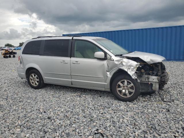 Photo 4 from auction – 2008 CHRYSLER TOWN & COU with VIN 2A8HR54P08R681493