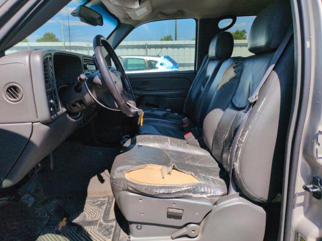 Photo 7 from auction – 2004 CHEVROLET AVALANCHE with VIN 3GNEK12T34G175655