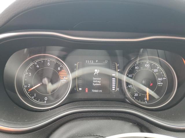 Photo 9 from auction – 2019 JEEP CHEROKEE L with VIN 1C4PJLLB3KD490262